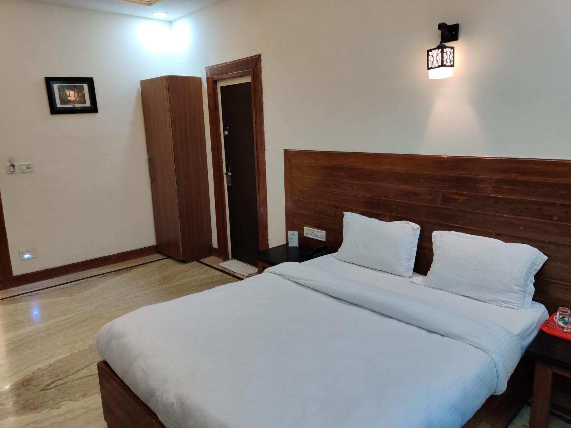 Orchha Club And Resort - Ocr Exterior foto